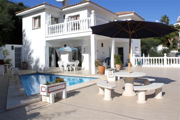 Villa for sale