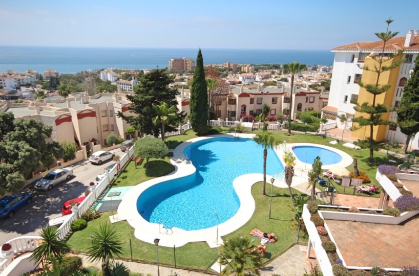 Penthouse Los Olivos for sale Riviera del sol