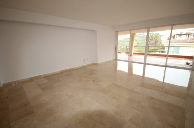 las olas 2 bed ground floor apartment for sale