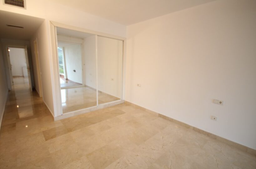 las olas 2 bed ground floor apartment for sale