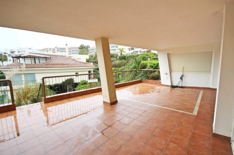 las olas 2 bed ground floor apartment for sale