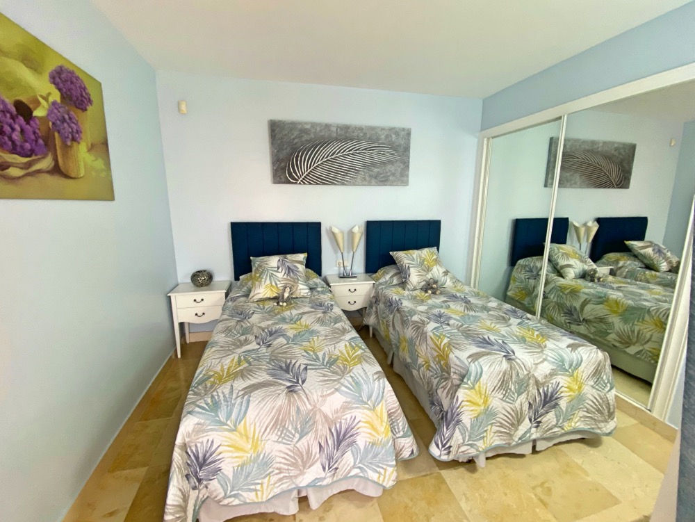 3 bed apartment for sale las olas riviera del sol for sale
