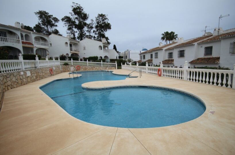 For sale pueblosol 2 bed townhouse riviera del sol