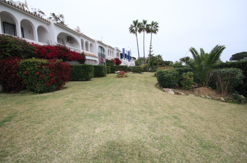 For sale pueblosol 2 bed townhouse riviera del sol