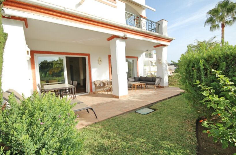 islas 2 bed apartment for sale