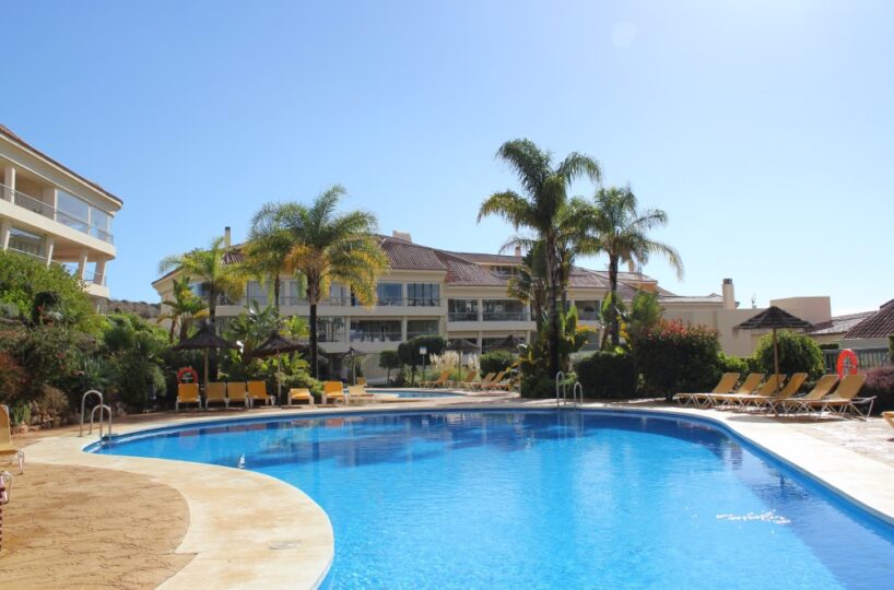 Las Olas 2 bed apartment for sale Riviera Del Sol